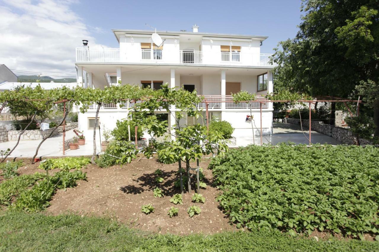 Guest House Balazevic Novi Vinodolski Kültér fotó