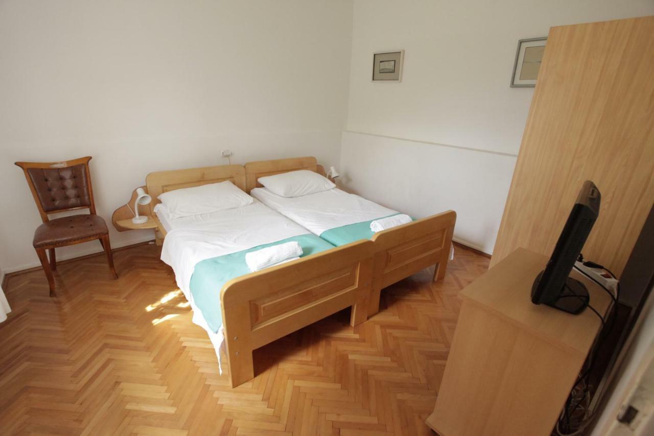 Guest House Balazevic Novi Vinodolski Kültér fotó
